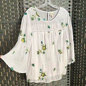 Anthropologie Fig and Flower Women’s Blouse with Bell Sleeves